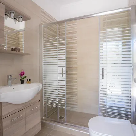 Апартаменты Michaelangelo